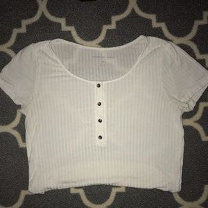 White American Eagle cropped t shirt (M)